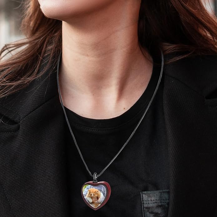 Farfume Personalized Pet Urn Necklace